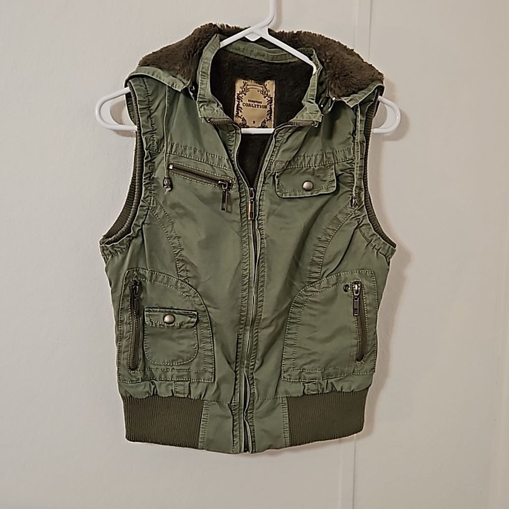 Vest hooded fur small green